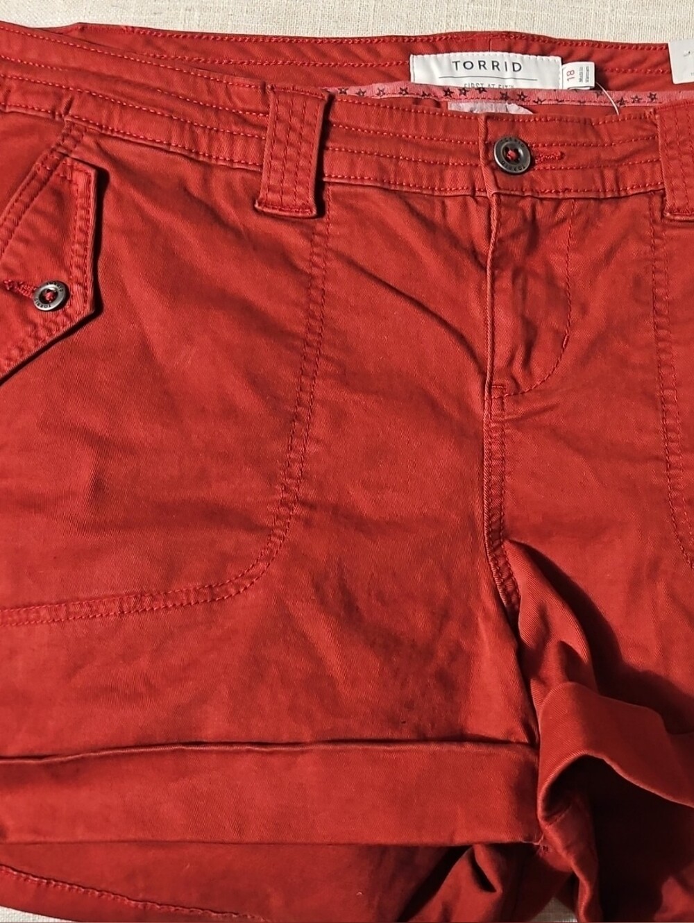 Torrid Women's Red Cargo Shorts - Stretch Cotton Blend